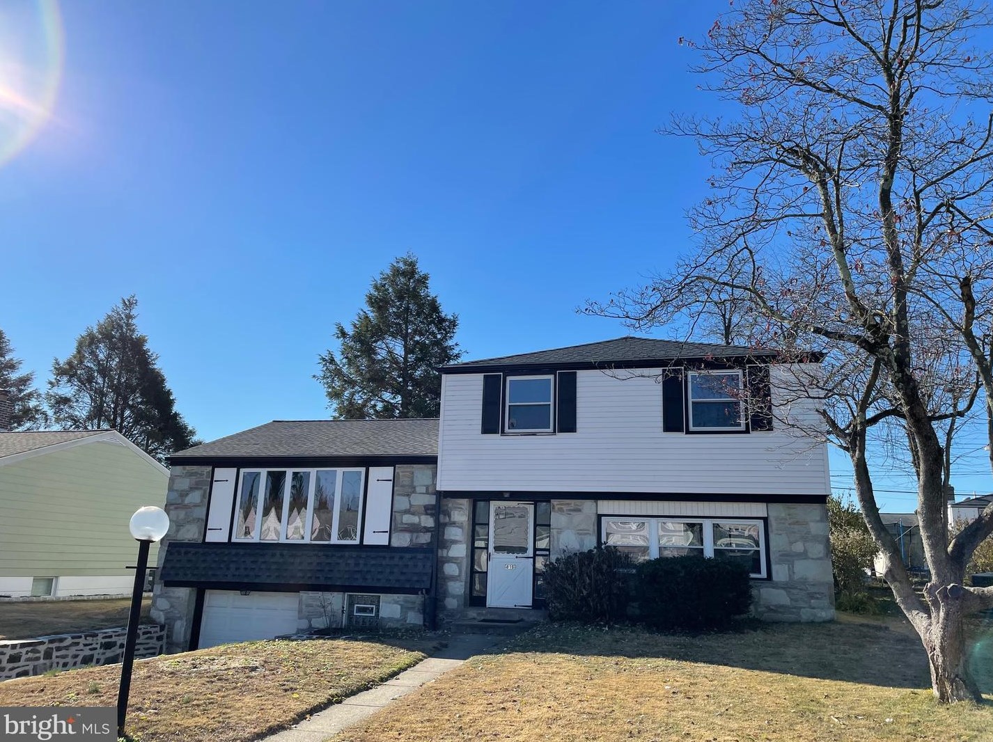 816 Densmore Rd, Philadelphia, PA 19116-2904
