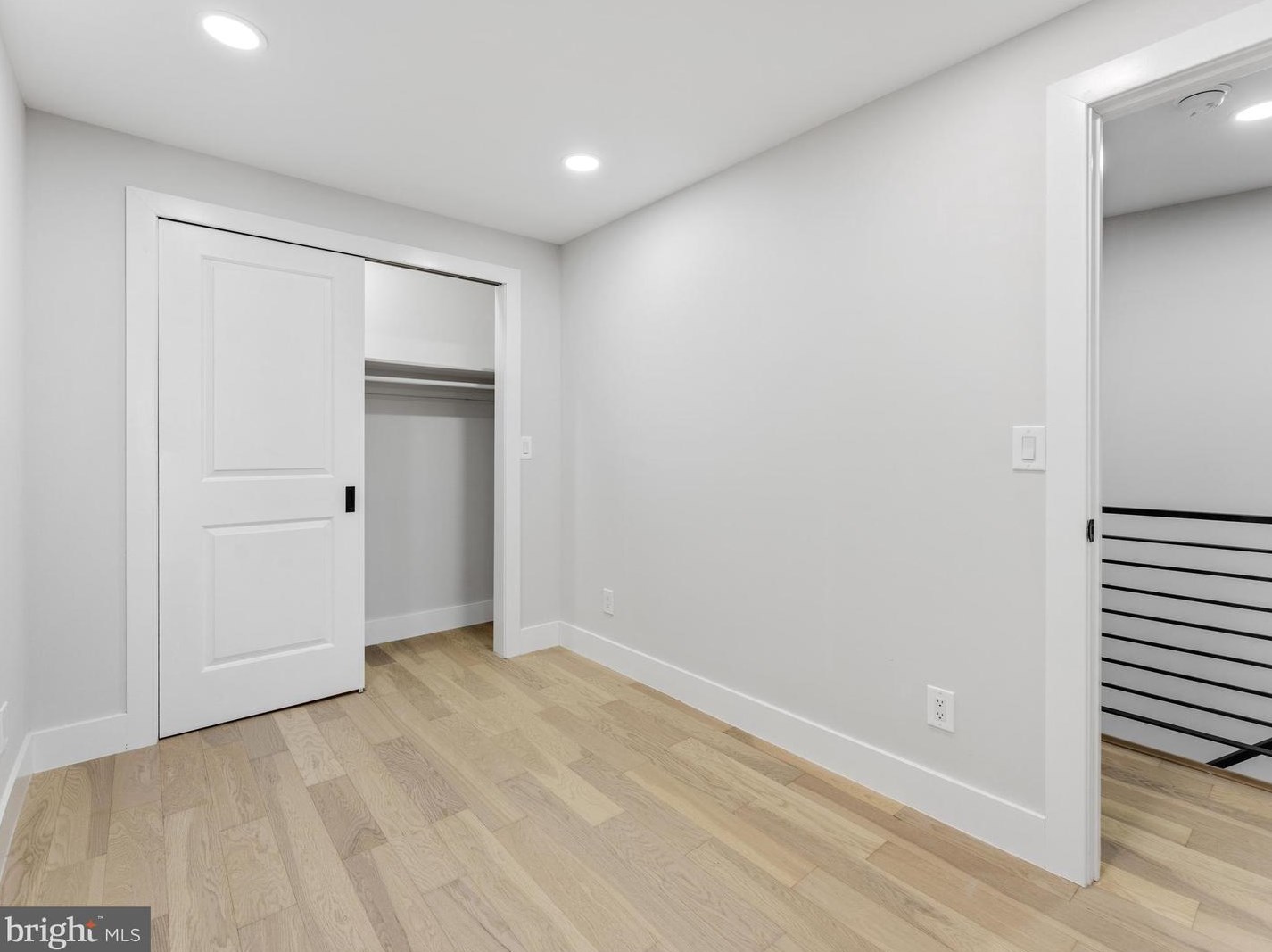 211 Mifflin St, Philadelphia PA  19148-1920 exterior