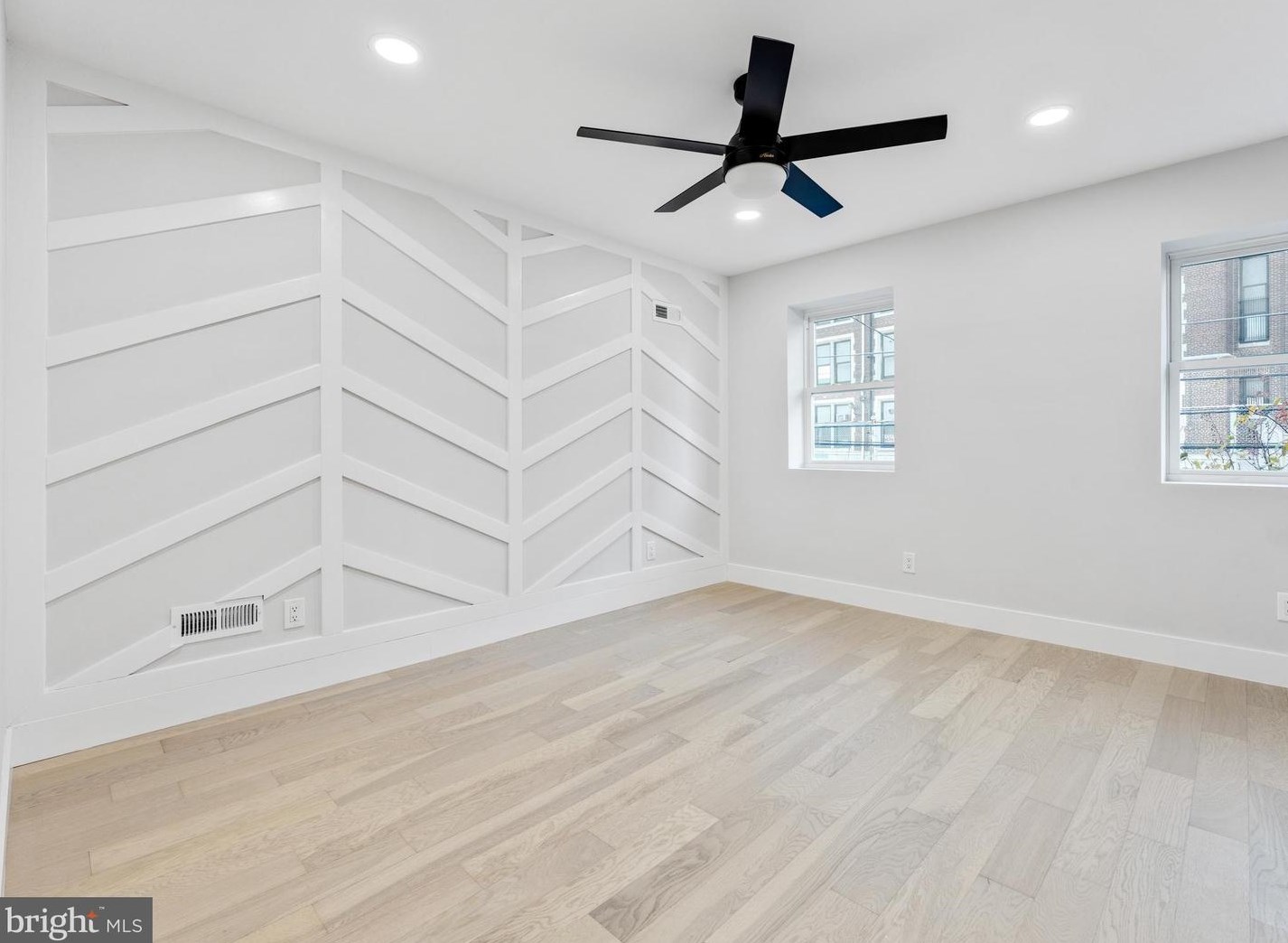 211 Mifflin St, Philadelphia PA  19148-1920 exterior