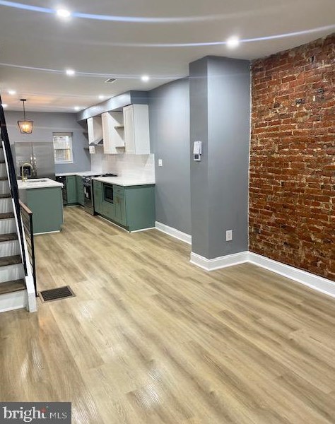 1754 Waterloo St, Philadelphia PA  19122-3217 exterior