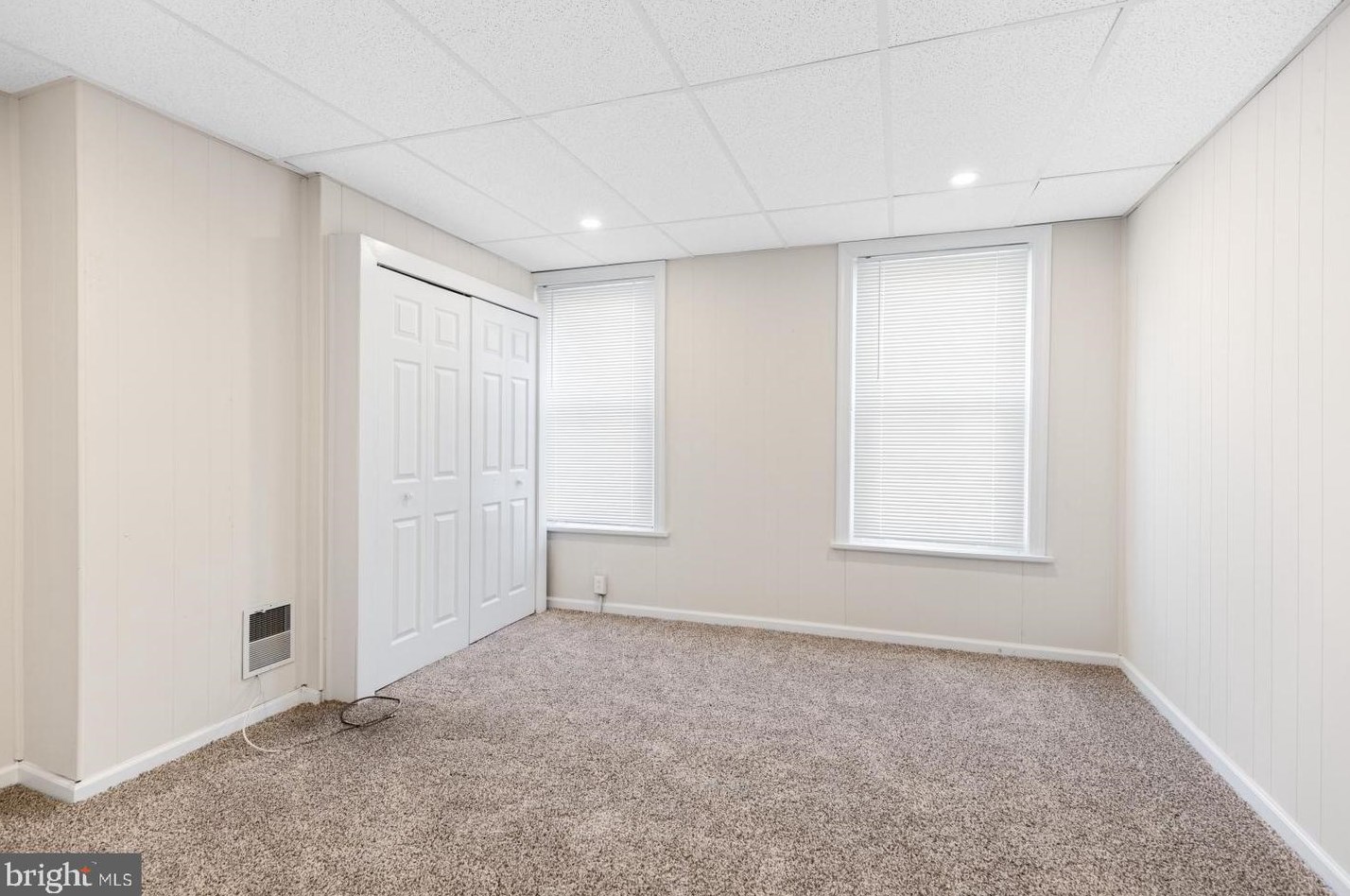 2419 Sartain St, Philadelphia PA  19148-3621 exterior