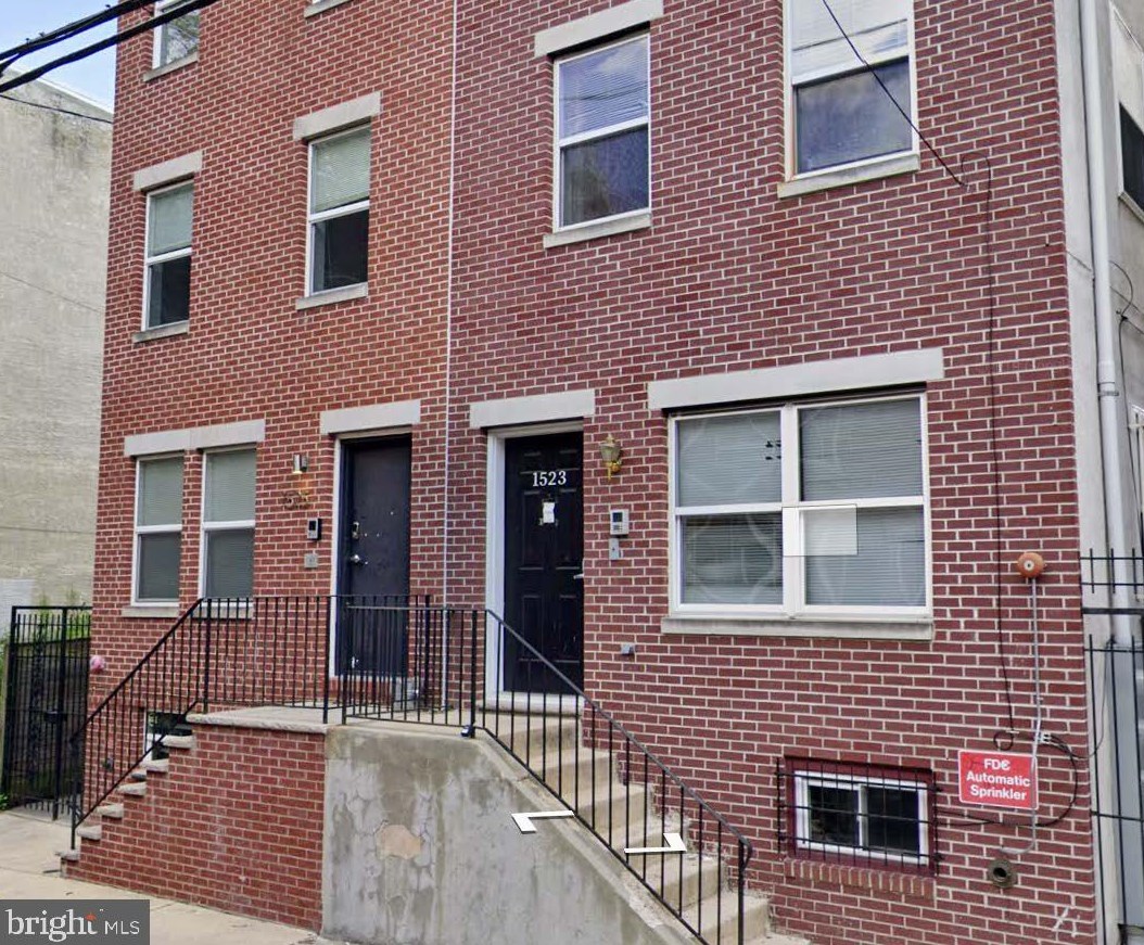 1525 N 17th St Apt 3, Philadelphia, PA 19121