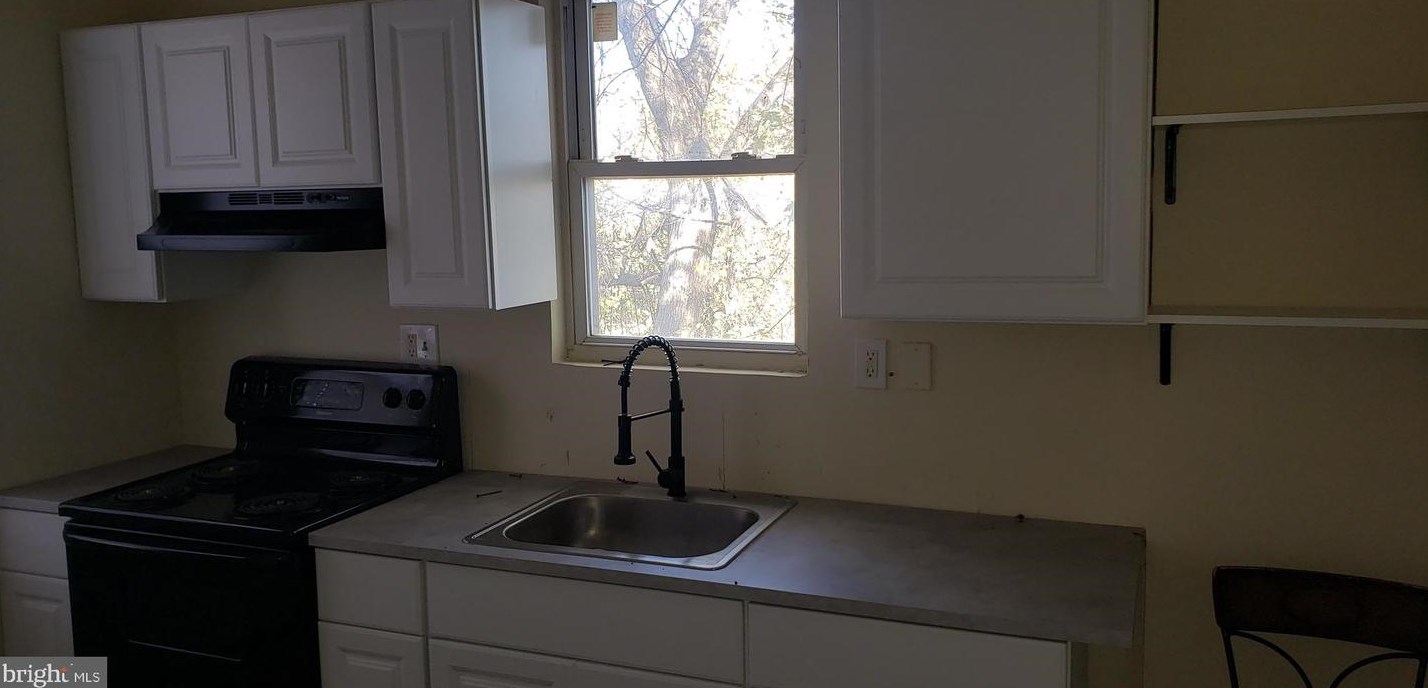 4235 Mantua Ave, Philadelphia, PA 19104-1213
