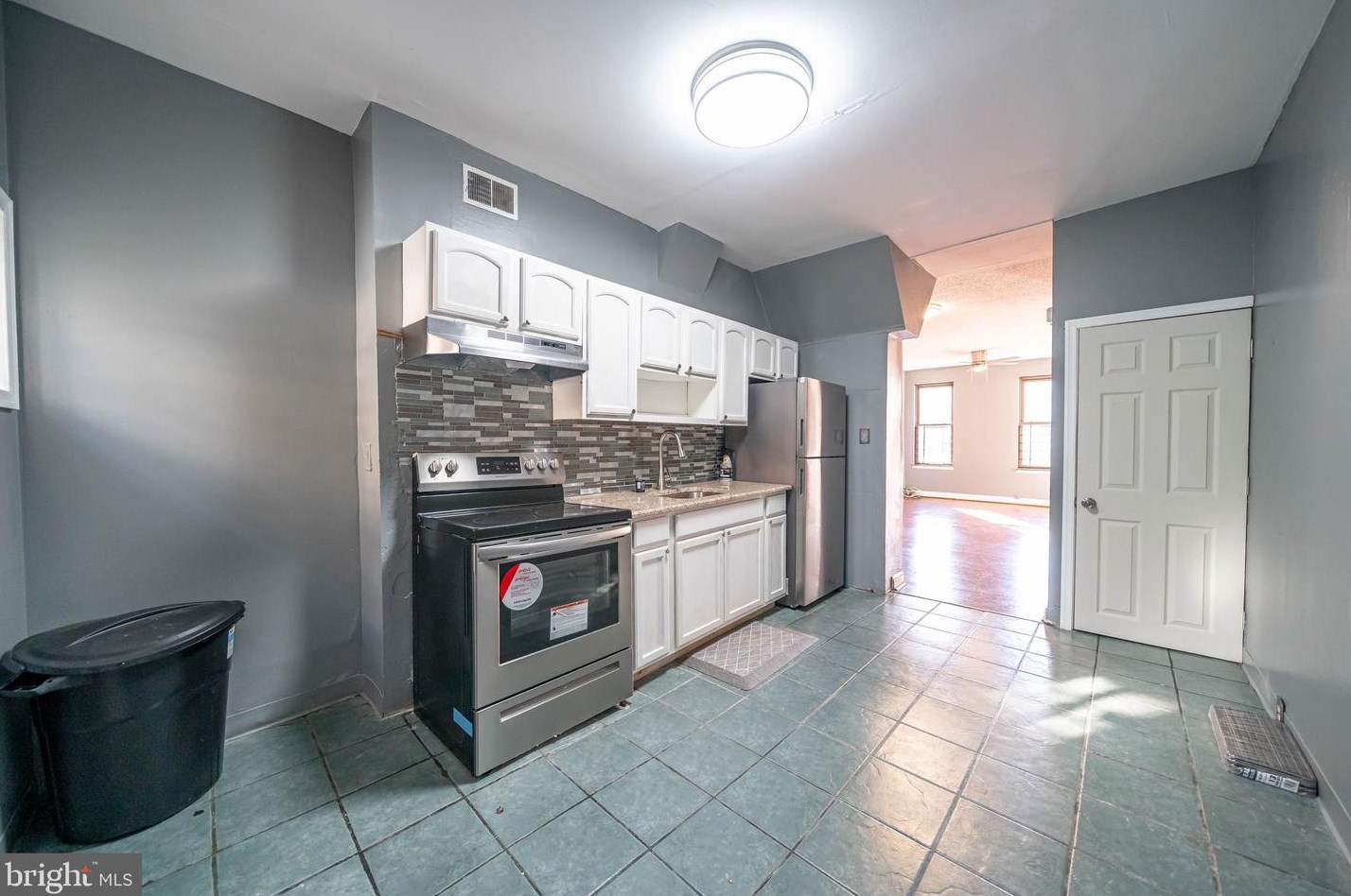 3117 Morse St, Philadelphia PA 19121-2519 exterior