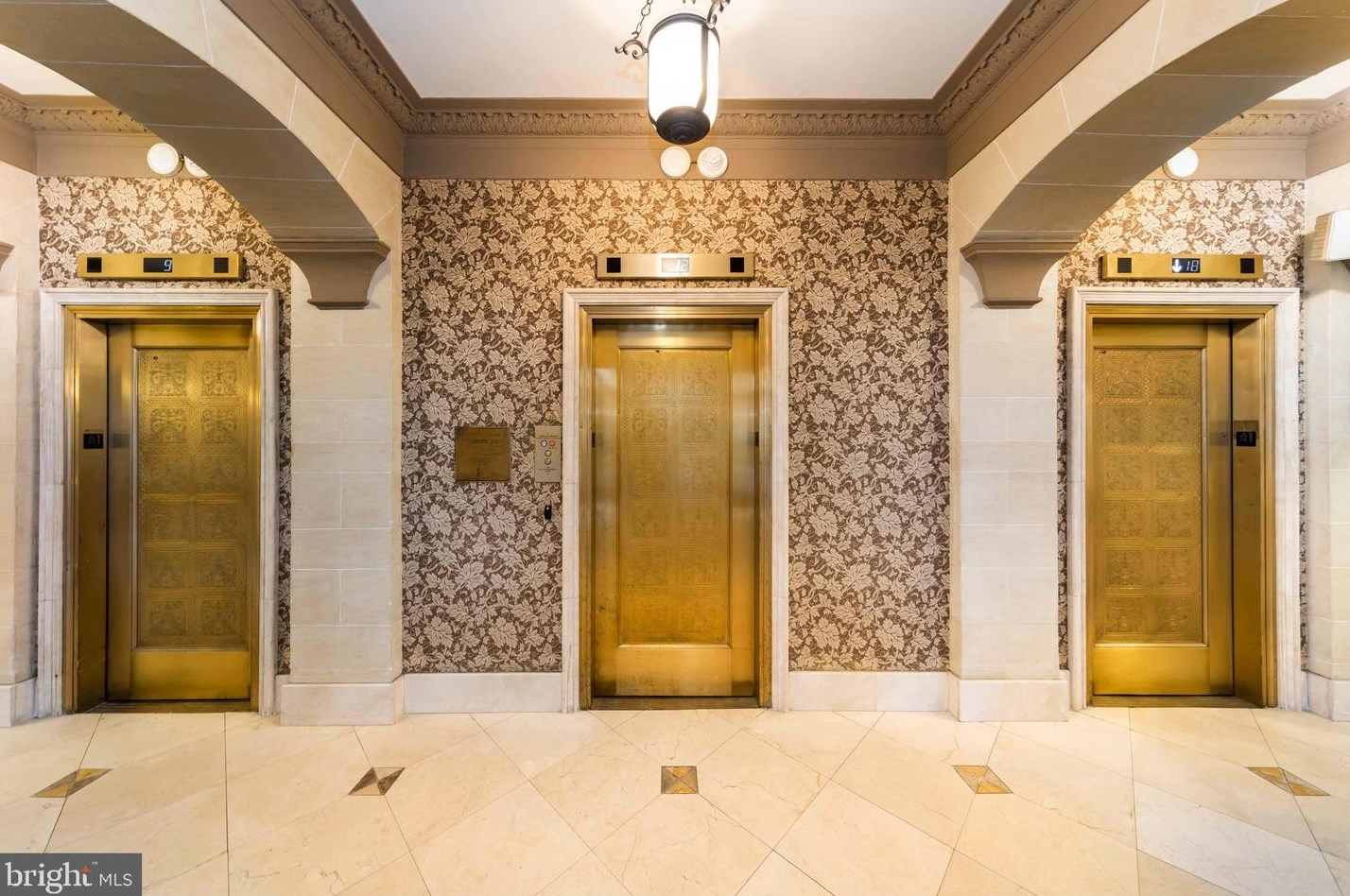 222 W Rittenhouse Square #2408, Philadelphia, PA 19103