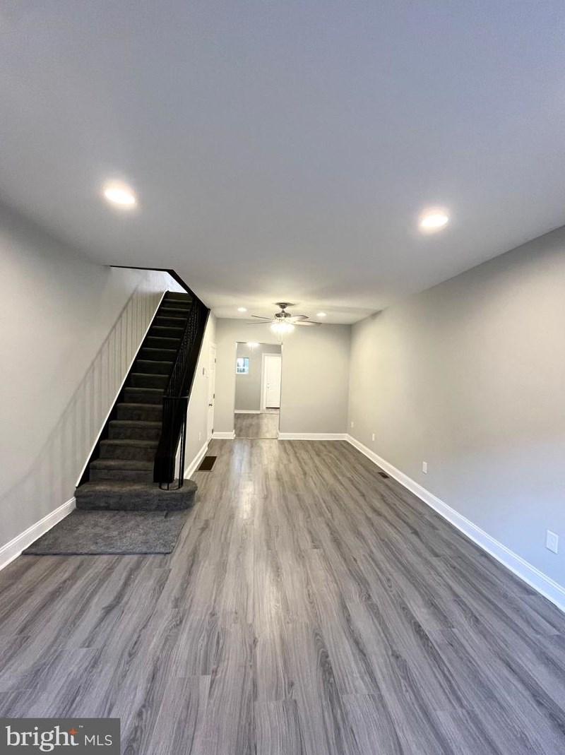 2404 Lambert St, Philadelphia PA  19145-4212 exterior