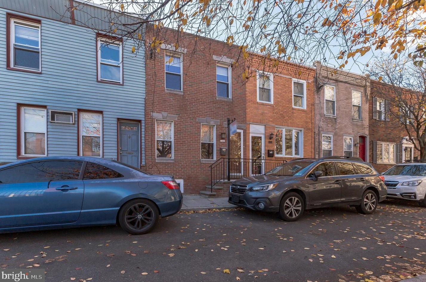 1122 Latona St, Philadelphia, PA 19147-5025