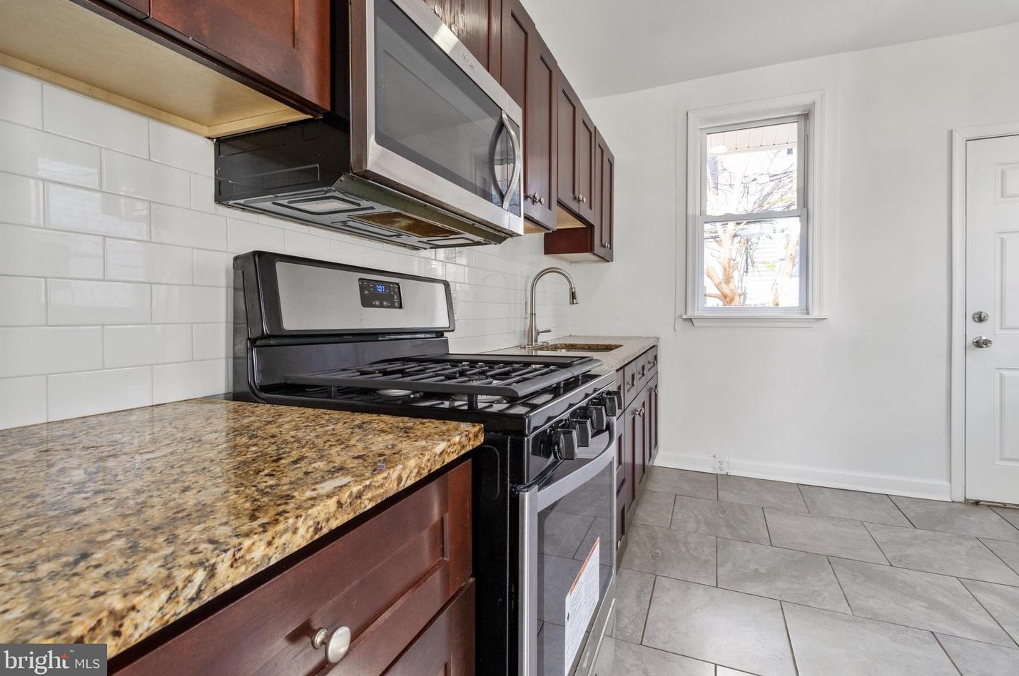 5854 Norfolk St, Philadelphia PA  19143-2403 exterior