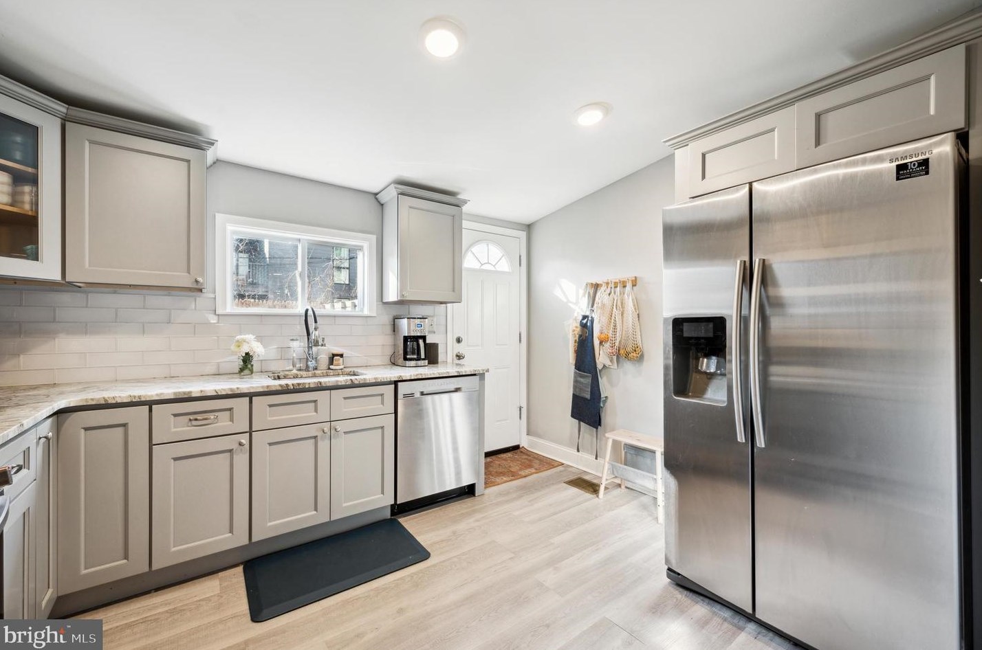 2052 Arizona St, Philadelphia PA  19125-1530 exterior