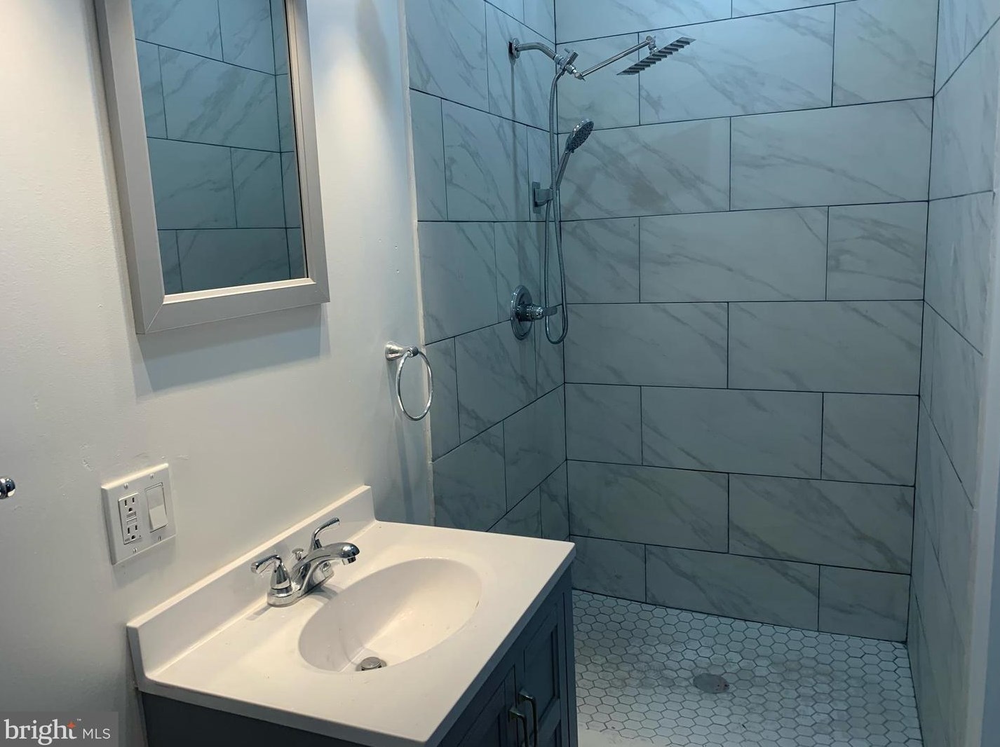 2167 66th Ave, Philadelphia PA  19138-2627 exterior