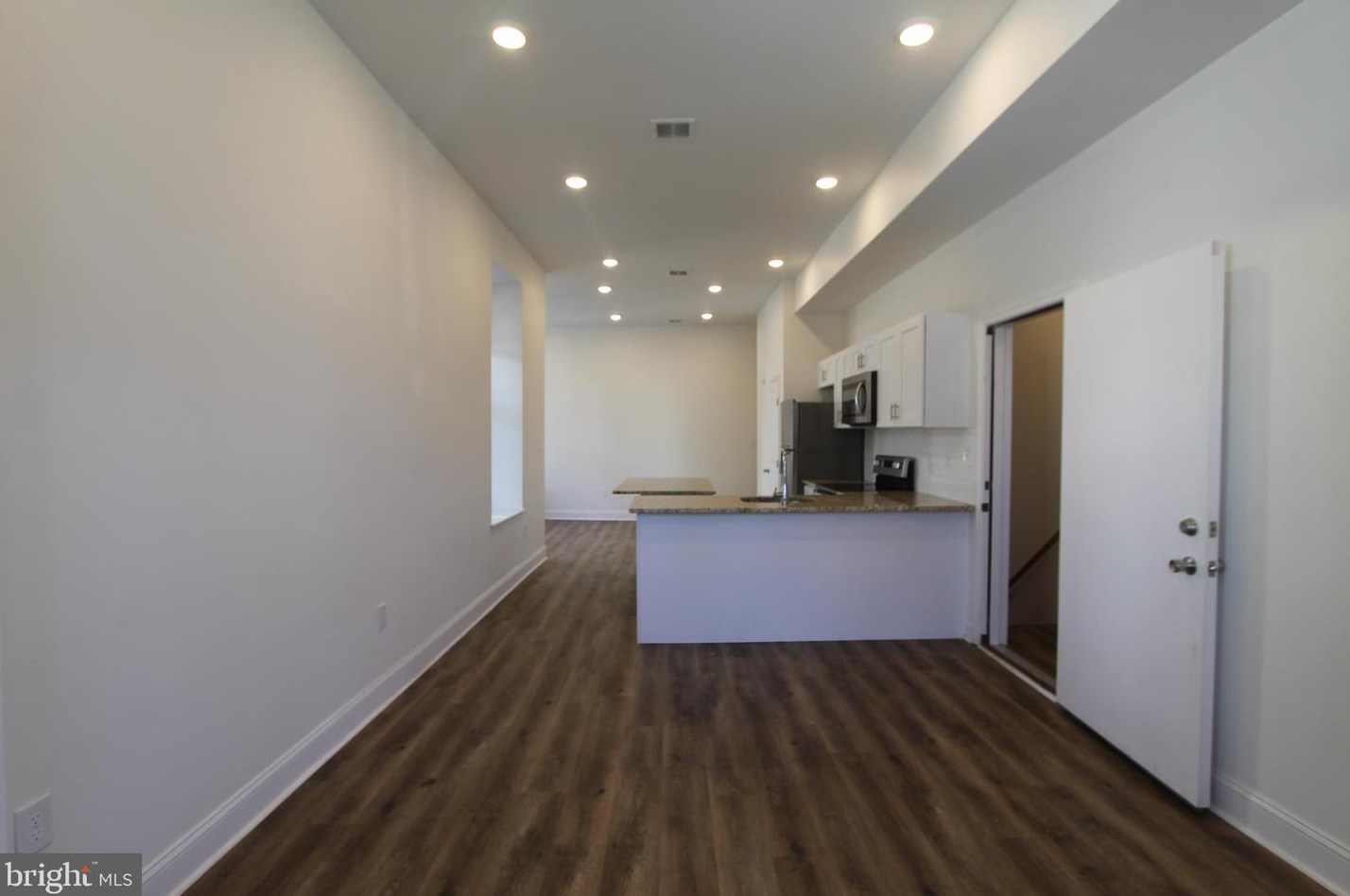 204 High St, Philadelphia PA  19144-1102 exterior