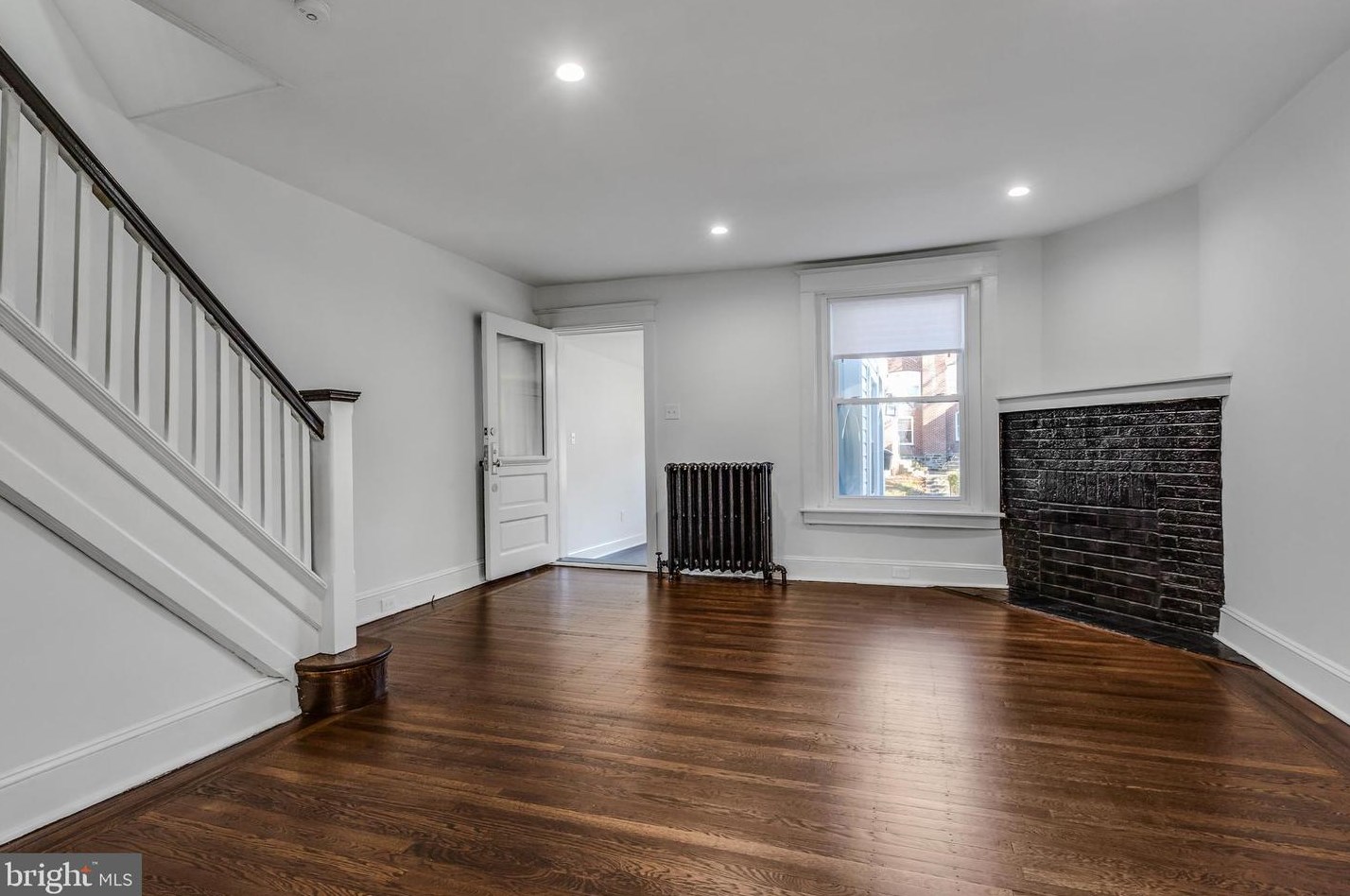 924 Atwood Rd, Philadelphia, PA 19151-3308