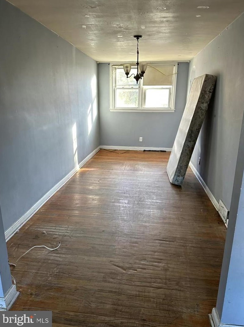 632 Tabor Rd, Philadelphia, PA 19120-2637