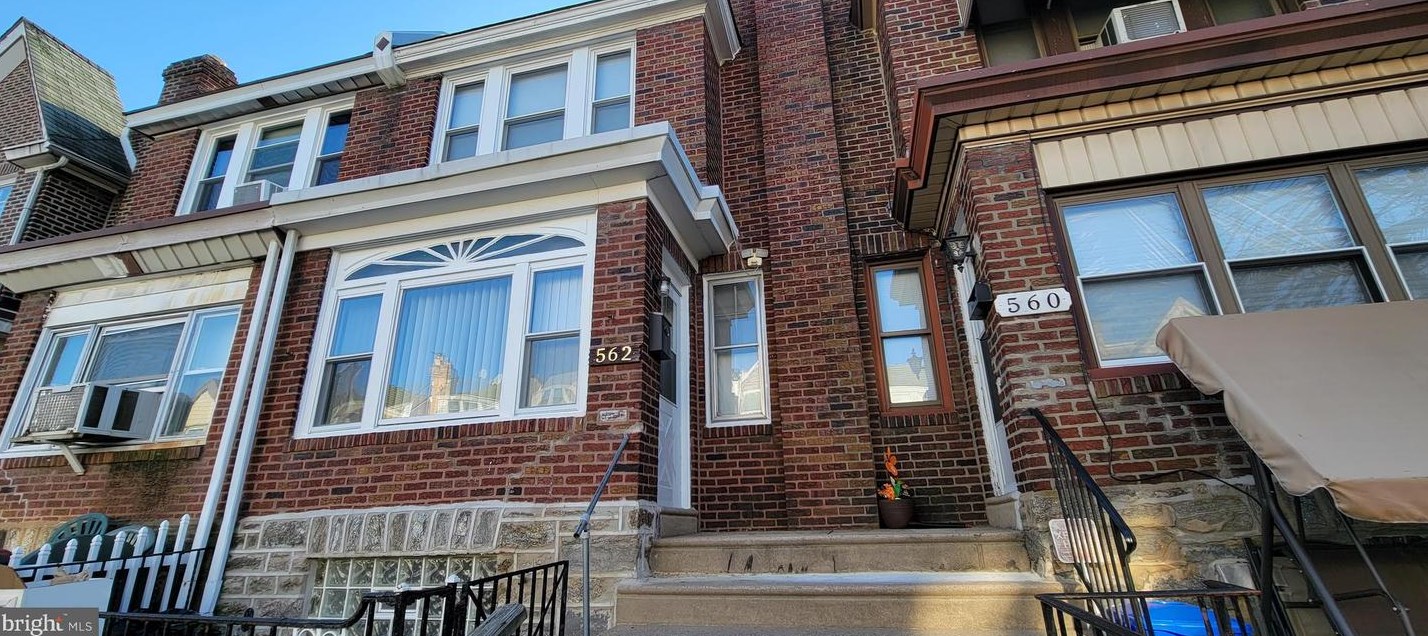 562 Rosalie St, Philadelphia PA  19120-1233 exterior