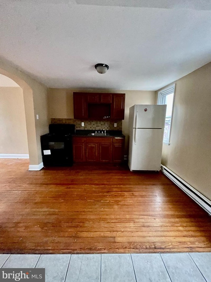 4820 E Alcott St, Philadelphia, PA 19135