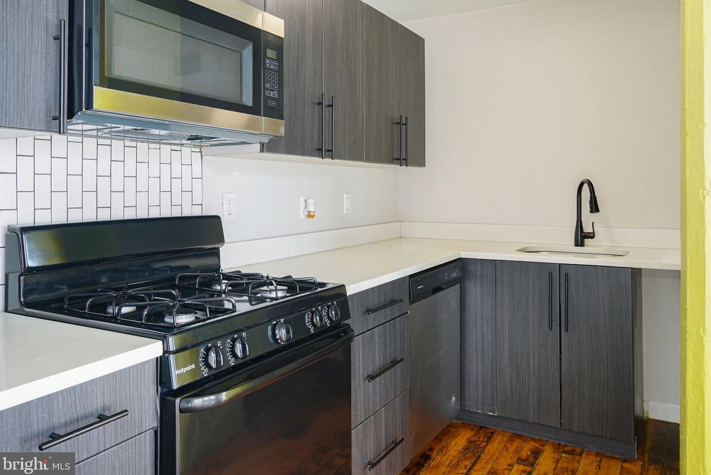 1217-35 Spring Garden St #210, Philadelphia, PA 19123