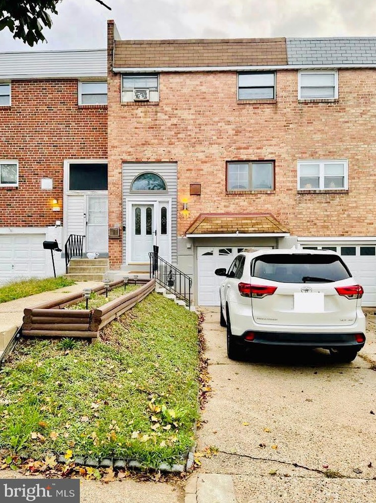 3512 Wessex Ln, Philadelphia, PA 19114