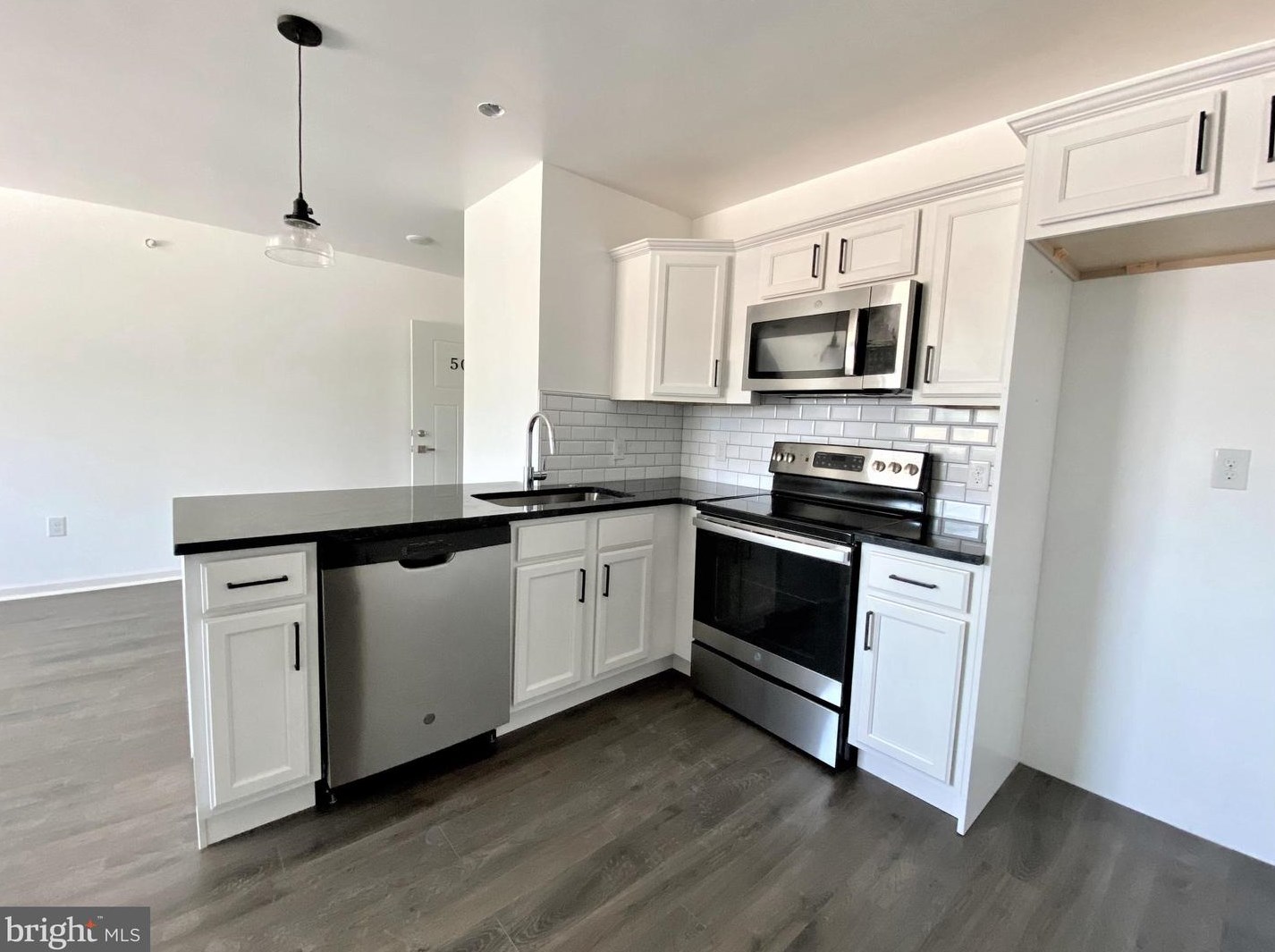 6778 Ridge Ave #501, Philadelphia, PA 19128