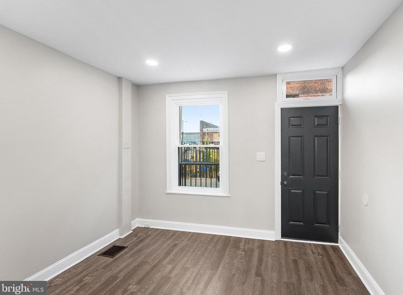 2137 N Philip St, Philadelphia, PA 19122