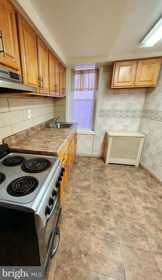 1425 W Erie Ave #2f, Philadelphia, PA 19140