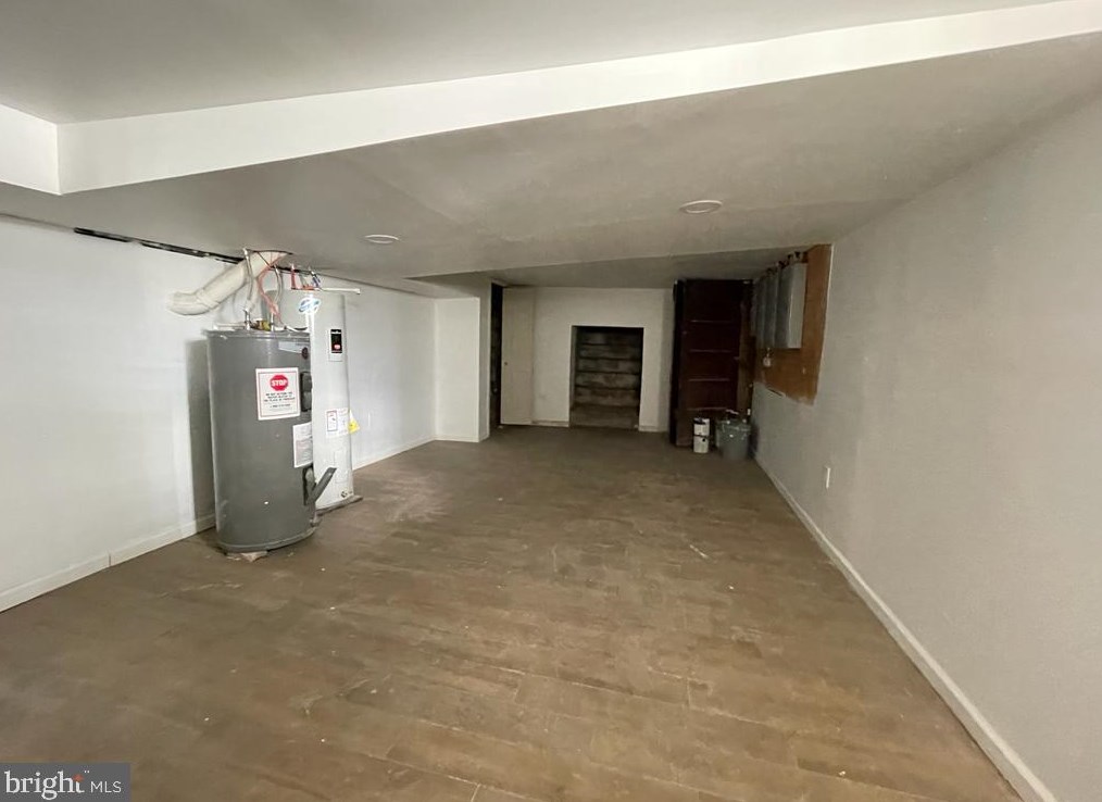 2420 Duncan St, Philadelphia PA 19124-4112 exterior