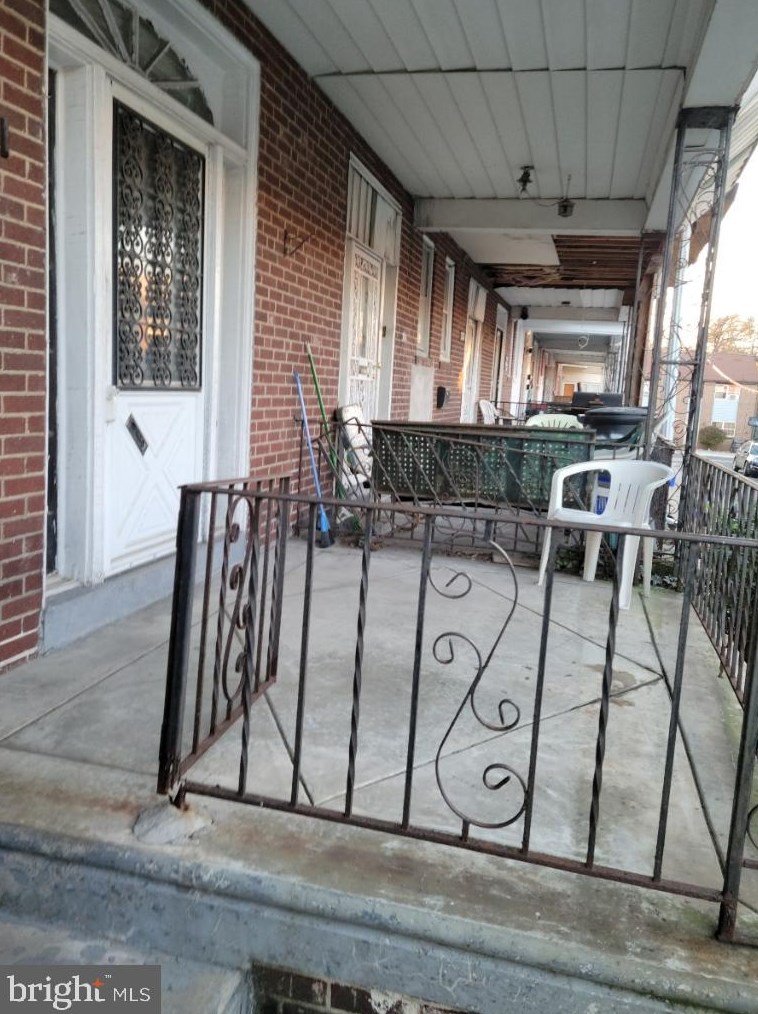 3324 Harold St, Philadelphia, PA 19132-2826