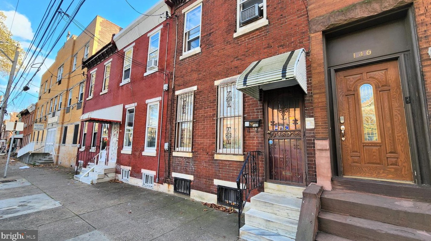 148 Huntingdon St, Philadelphia PA  19133-4028 exterior