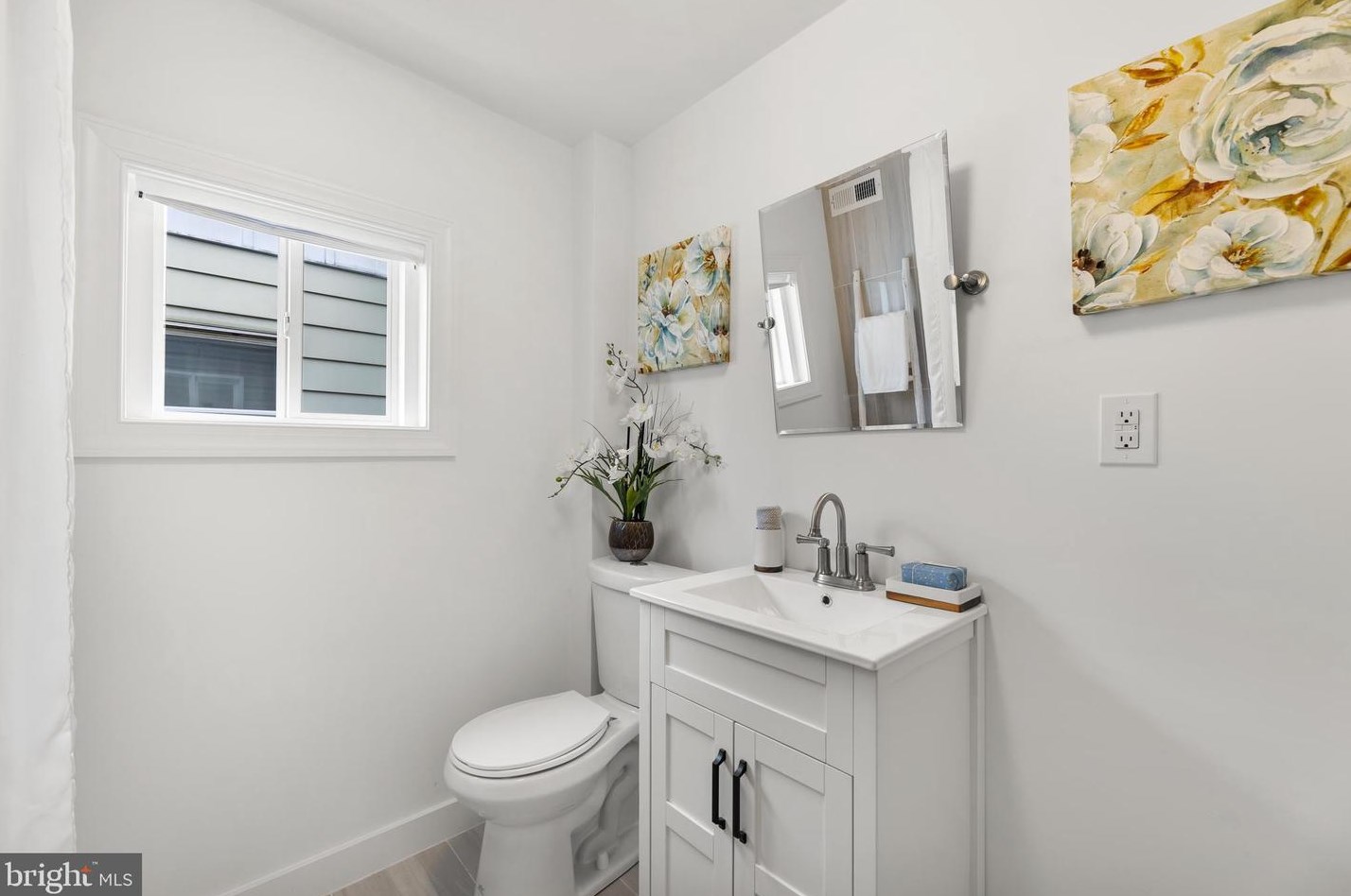 2972 Salmon St, Philadelphia PA  19134-5723 exterior