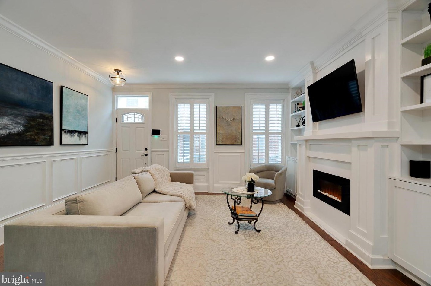 1003 S Bouvier St, Philadelphia, PA 19146
