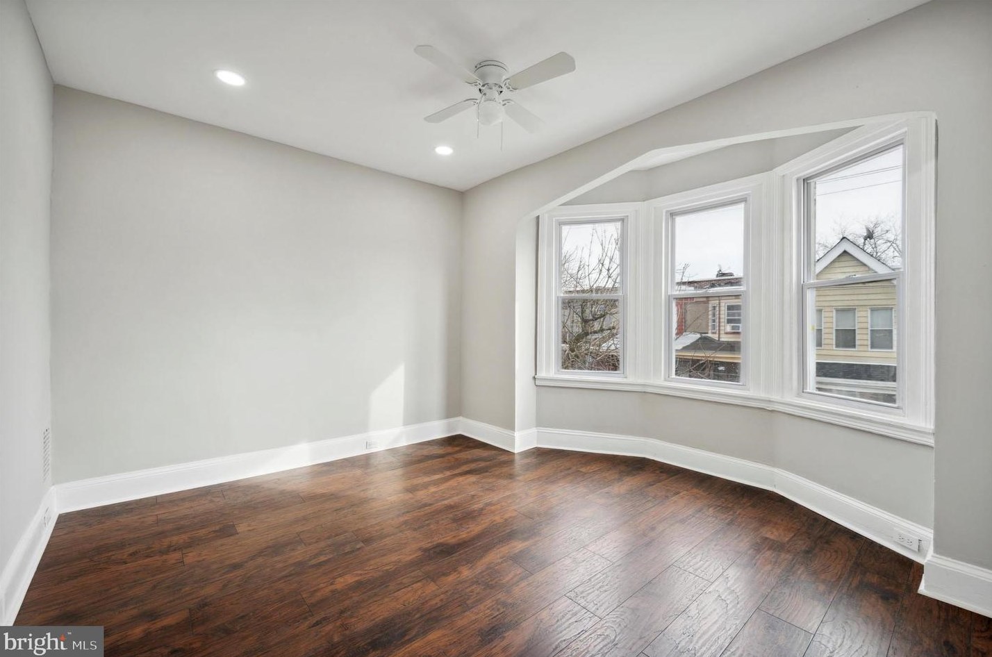 121 Hansberry St, Philadelphia PA  19144-3505 exterior