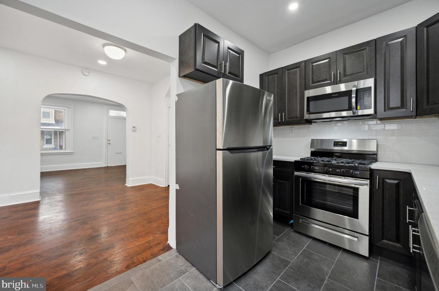 121 Hansberry St, Philadelphia PA  19144-3505 exterior