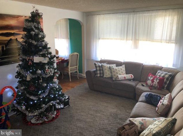 7231 Barnard St, Philadelphia, PA 19149-1409