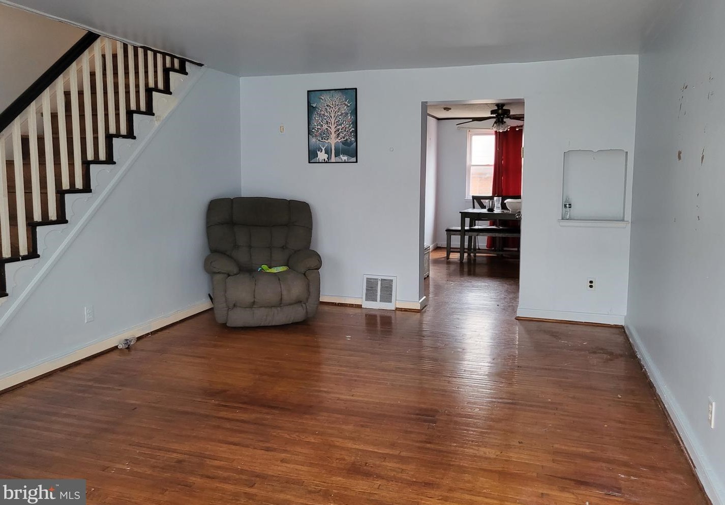 5826 Oxford Ave, Philadelphia, PA 19149-3722