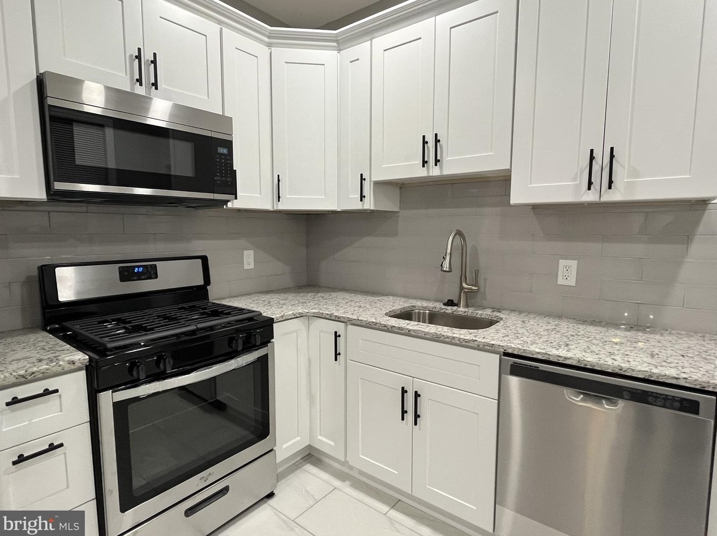 1630 Blavis St, Philadelphia PA  19140-1824 exterior