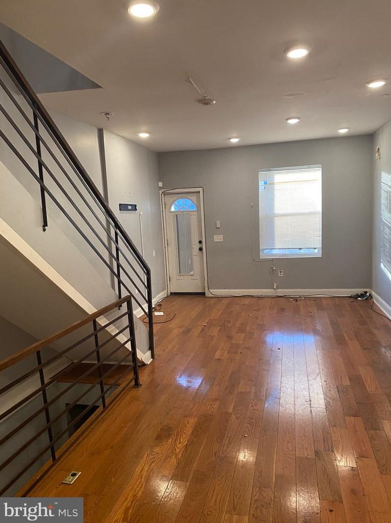 2331 Cleveland St, Philadelphia, PA 19132-4328