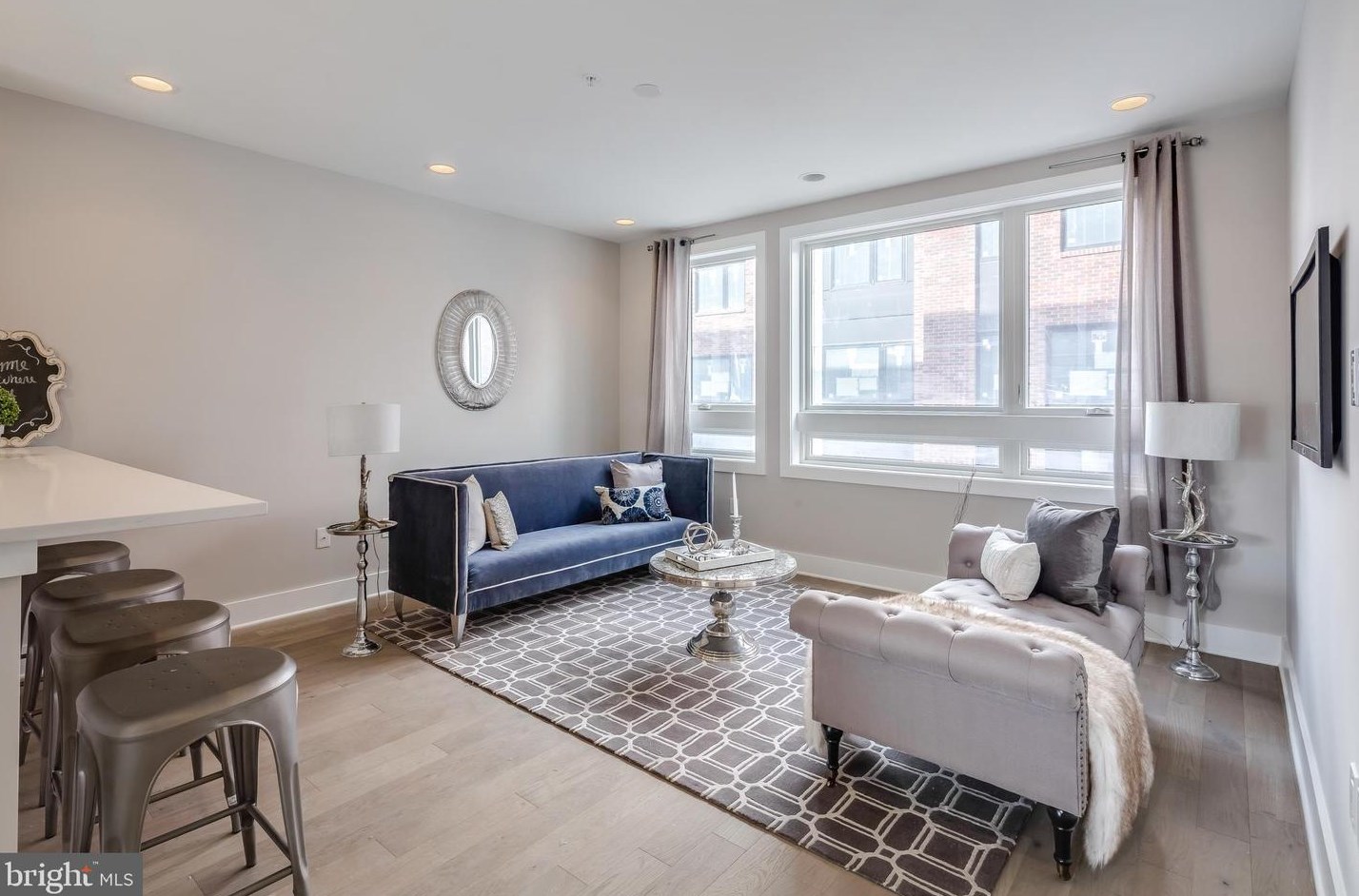 630 S 5th St, Philadelphia, PA 19147