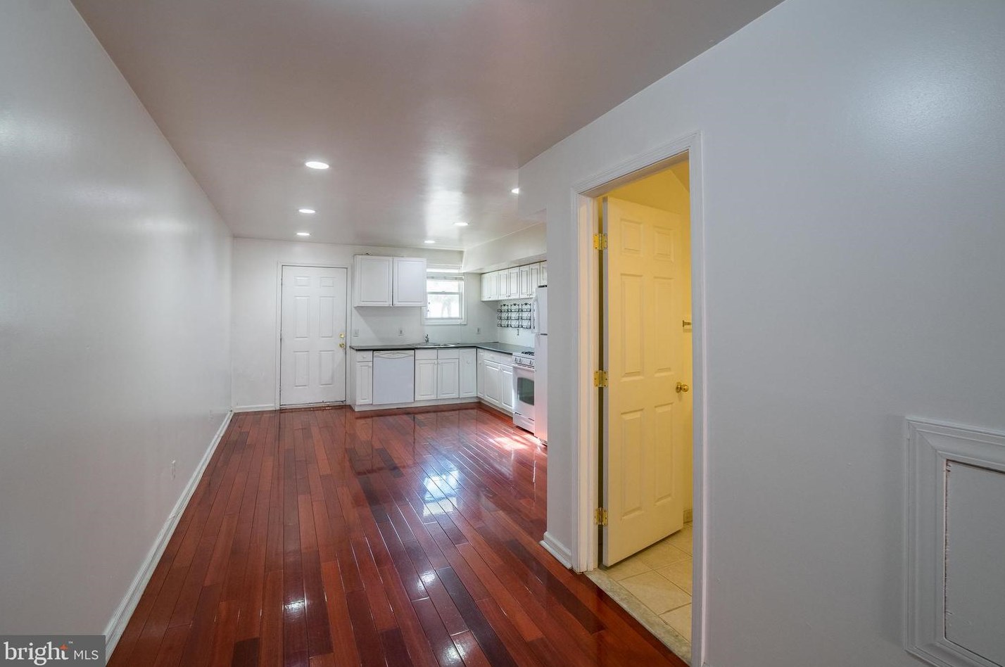 1222 South St #unit 2, Philadelphia, PA 19147