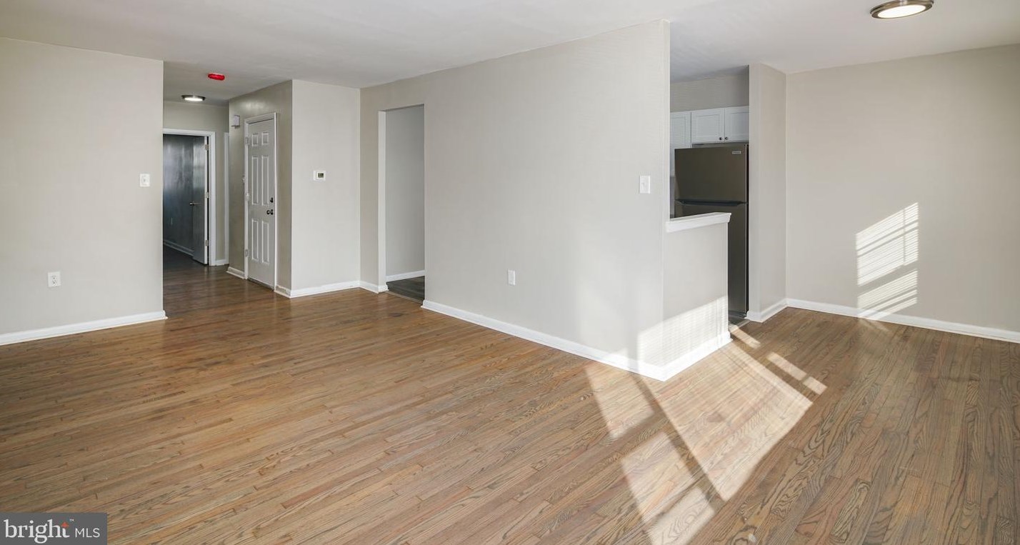 7624 Rising Sun Ave, Philadelphia PA  19111-3232 exterior