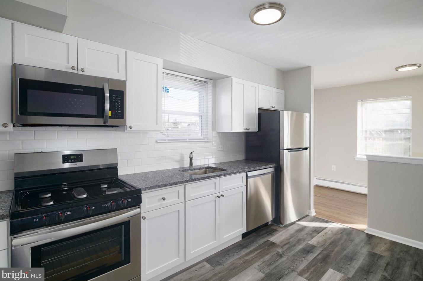 7624 Rising Sun Ave, Philadelphia PA  19111-3232 exterior