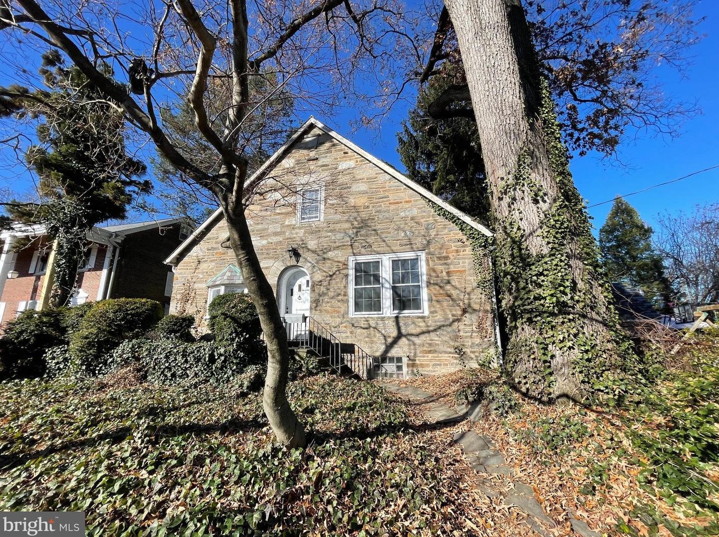 835 E Phil Ellena St, Philadelphia, PA 19119