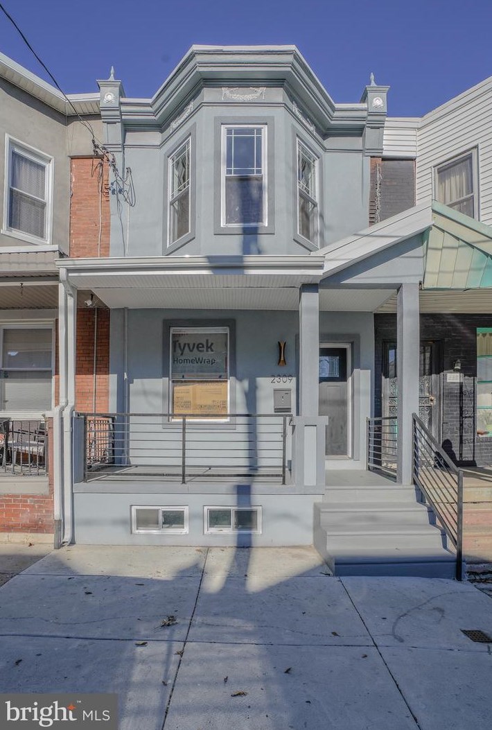 2309 Tasker St, Philadelphia PA  19145-1330 exterior