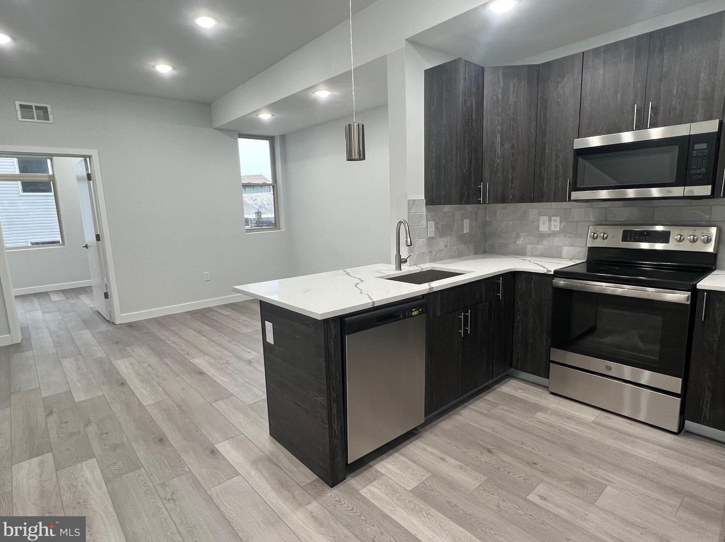 2224 N Franklin St #3, Philadelphia, PA 19133