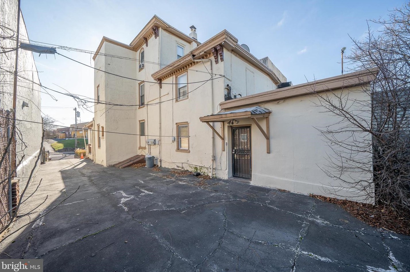 6619 Haverford Ave, Philadelphia PA 19104-1823 exterior