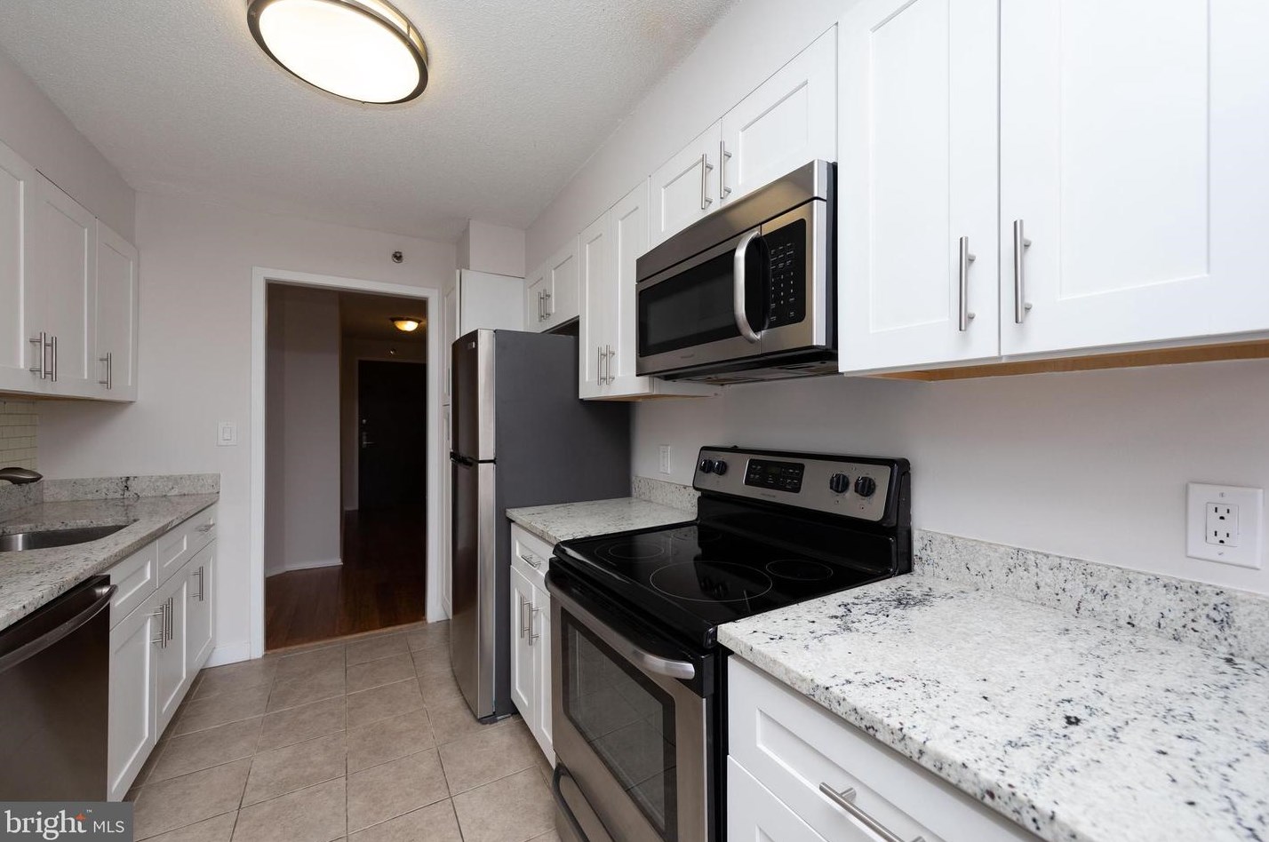2018 Walnut St #6b, Philadelphia, PA 19103
