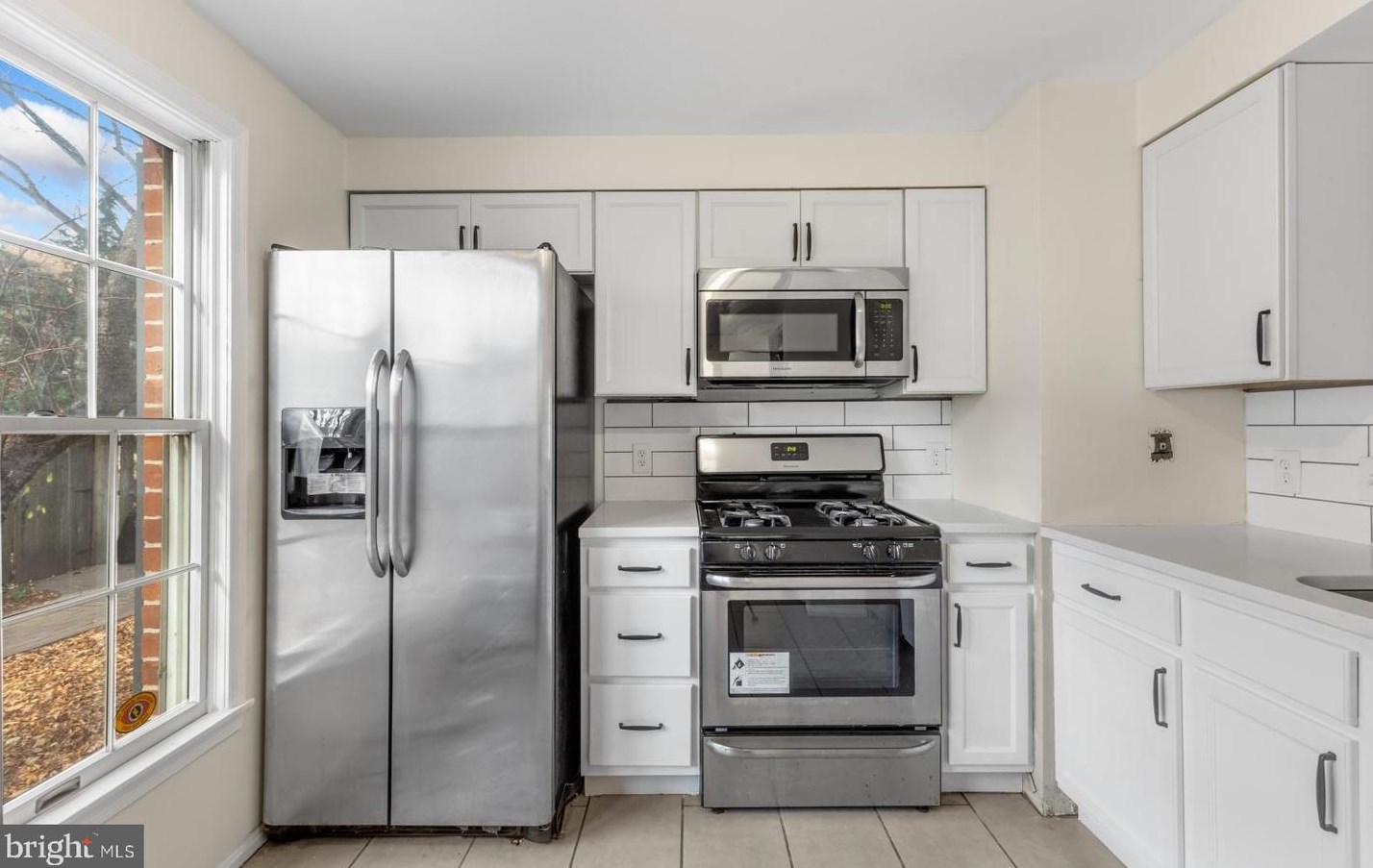 846 Orianna St, Philadelphia PA  19123-2233 exterior