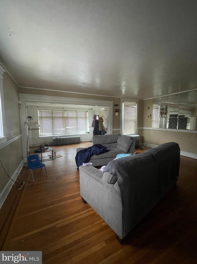 447 Phil Ellena St, Philadelphia, PA 19119-1944