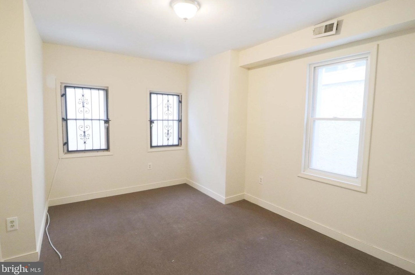 1217 Susquehanna Ave, Philadelphia PA 19121-1225 exterior