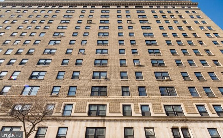 2100 Walnut St #14e, Philadelphia, PA 19103