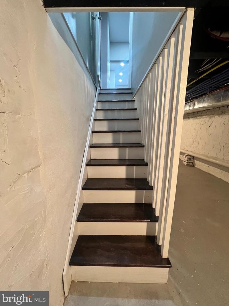 5237 Knox St, Philadelphia PA  19144-3513 exterior