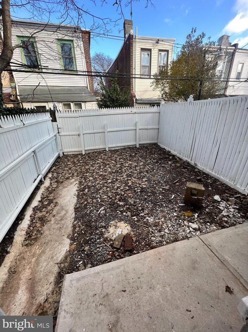 5237 Knox St, Philadelphia PA  19144-3513 exterior